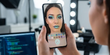 Augmented Reality: The Technology Driving Virtual Makeup Try On