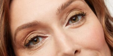 Makeup tips for mature hooded eyes