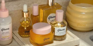 skincare routine for dry skin in winter