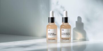 Retinol and Hyaluronic Acid: Perfect Skincare Duo