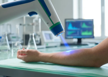 The Science Behind Therapeutic Blue Light Wavelengths and Blue Light Therapy