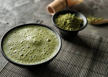 Matcha Powdered Tea: What It Is, Why Everyone Is Drinking It, and What It Actually Does for You