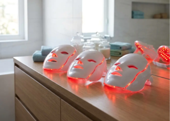 The Science Behind LED Light Therapy | red light therapy