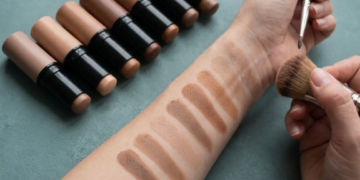 Contour Stick for Face Sculpting: The Mechanics of Facial Sculpting