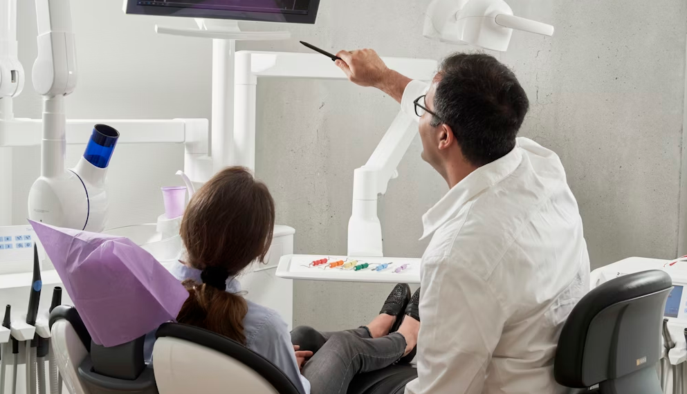 The Science Behind At-Home Teeth Whitening and Hydrogen Peroxide